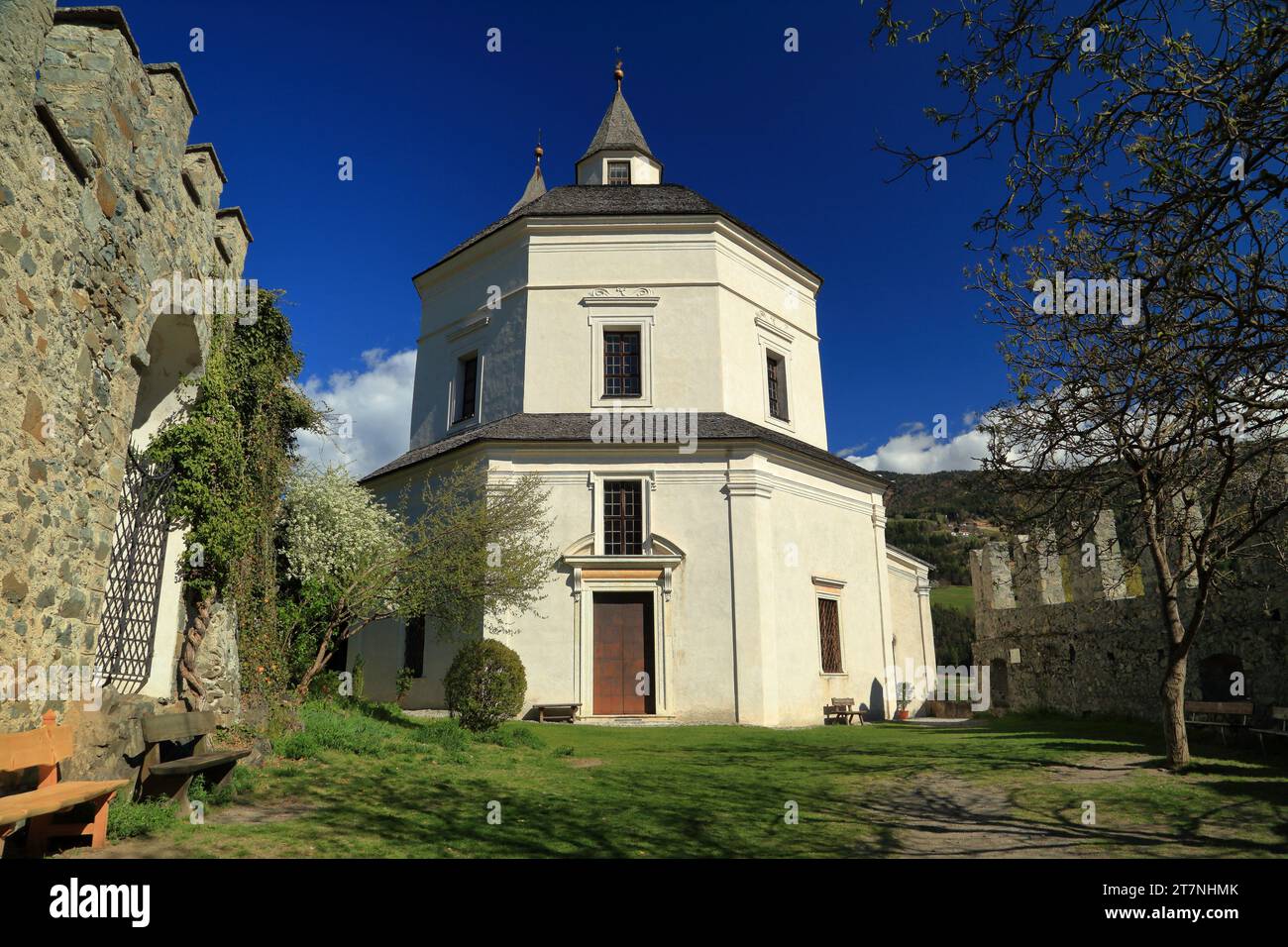 Chiesa di nostra Signora (Liebfrauenkirche), Abbazia di Kloster Säben a Klausen (Monastero di Sabiona, chiusa), alto Adige (Südtirol), Italia. Foto Stock