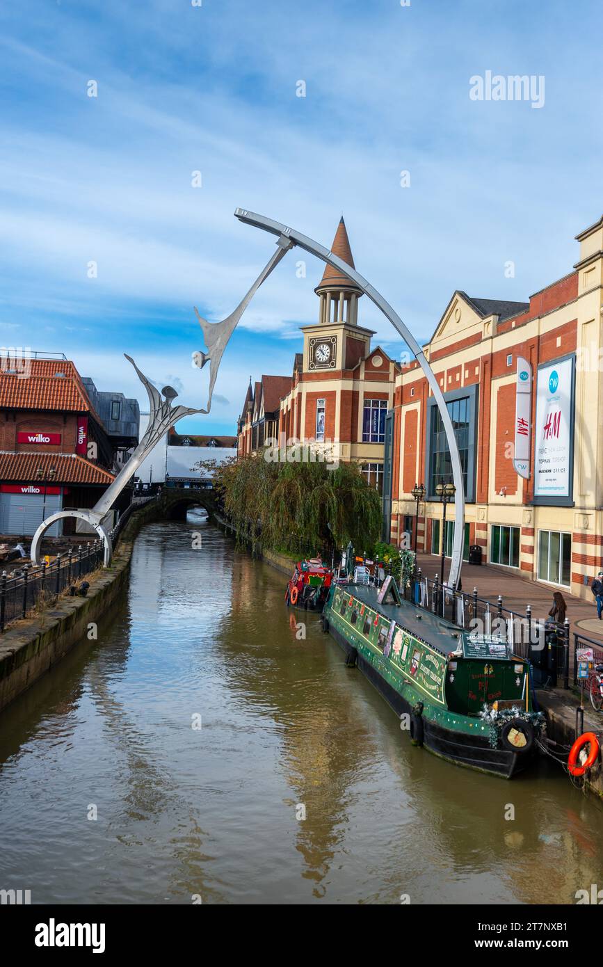 Il fiume Witham che passa attraverso Lincoln Foto Stock