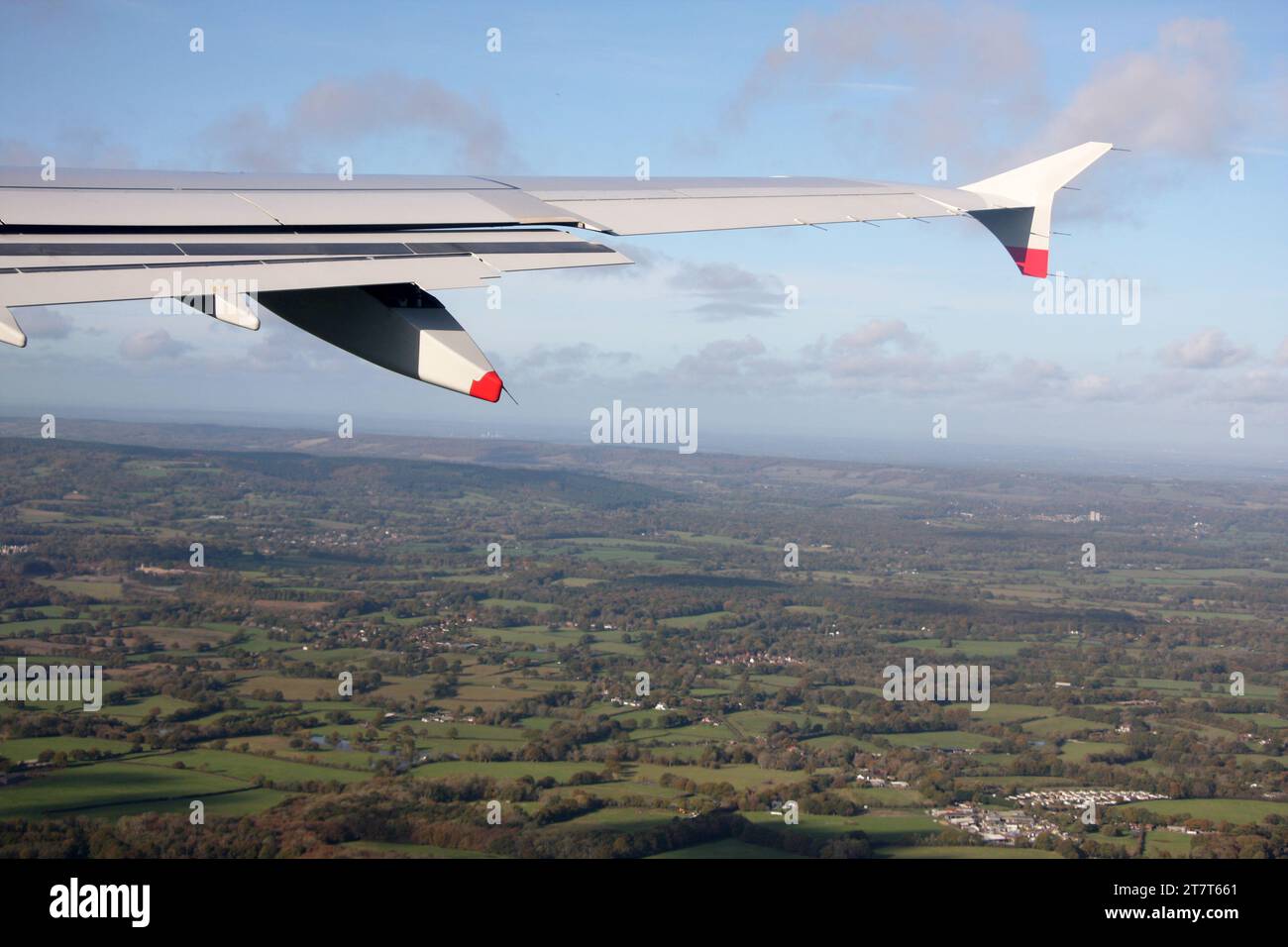 Vista aerea/ala della campagna del Surrey da un Airbus A320 della British Airways Foto Stock