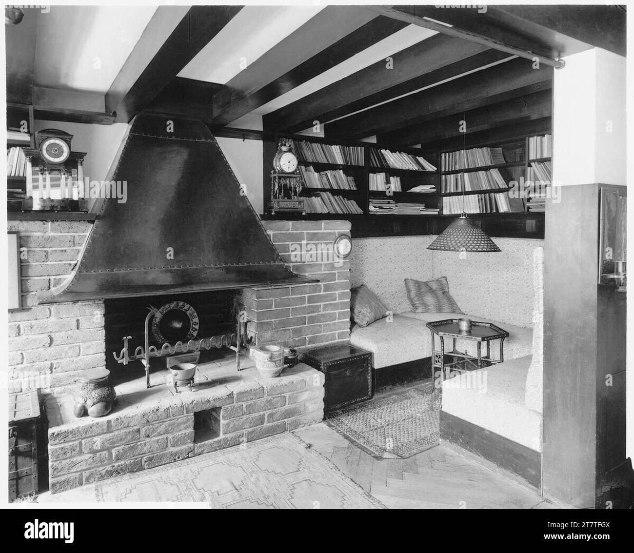 Martin Gerlach jun. Appartamento Adolf Loos, Vienna I., Bösendorferstraße (ex Giselastraße) 3/5. Stock, Kaminnische, vista interna inclinata. Forte 1903, Aufnahme 1930 Foto Stock