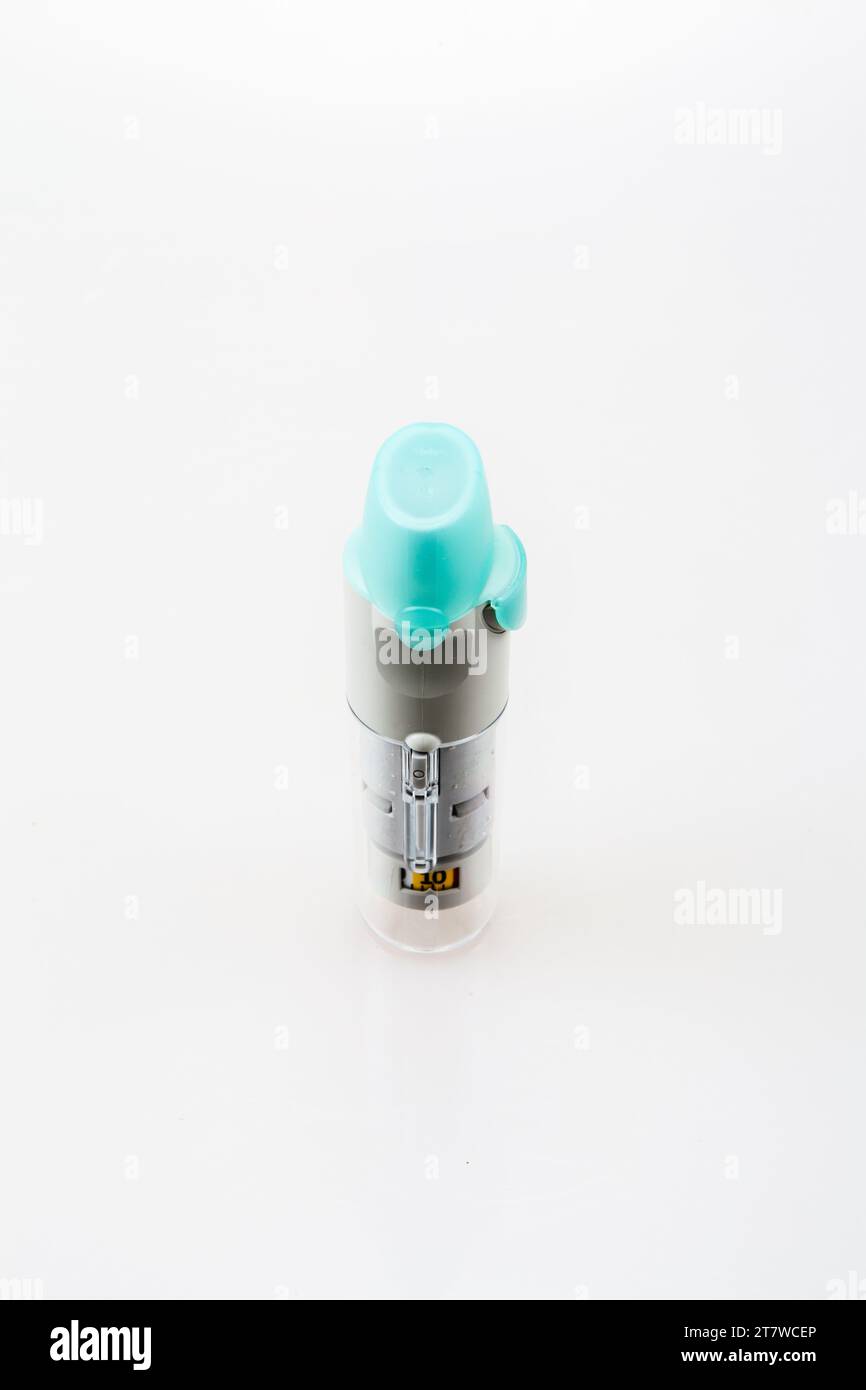 Inalatore riutilizzabile con cartuccia sostituibile Foto Stock