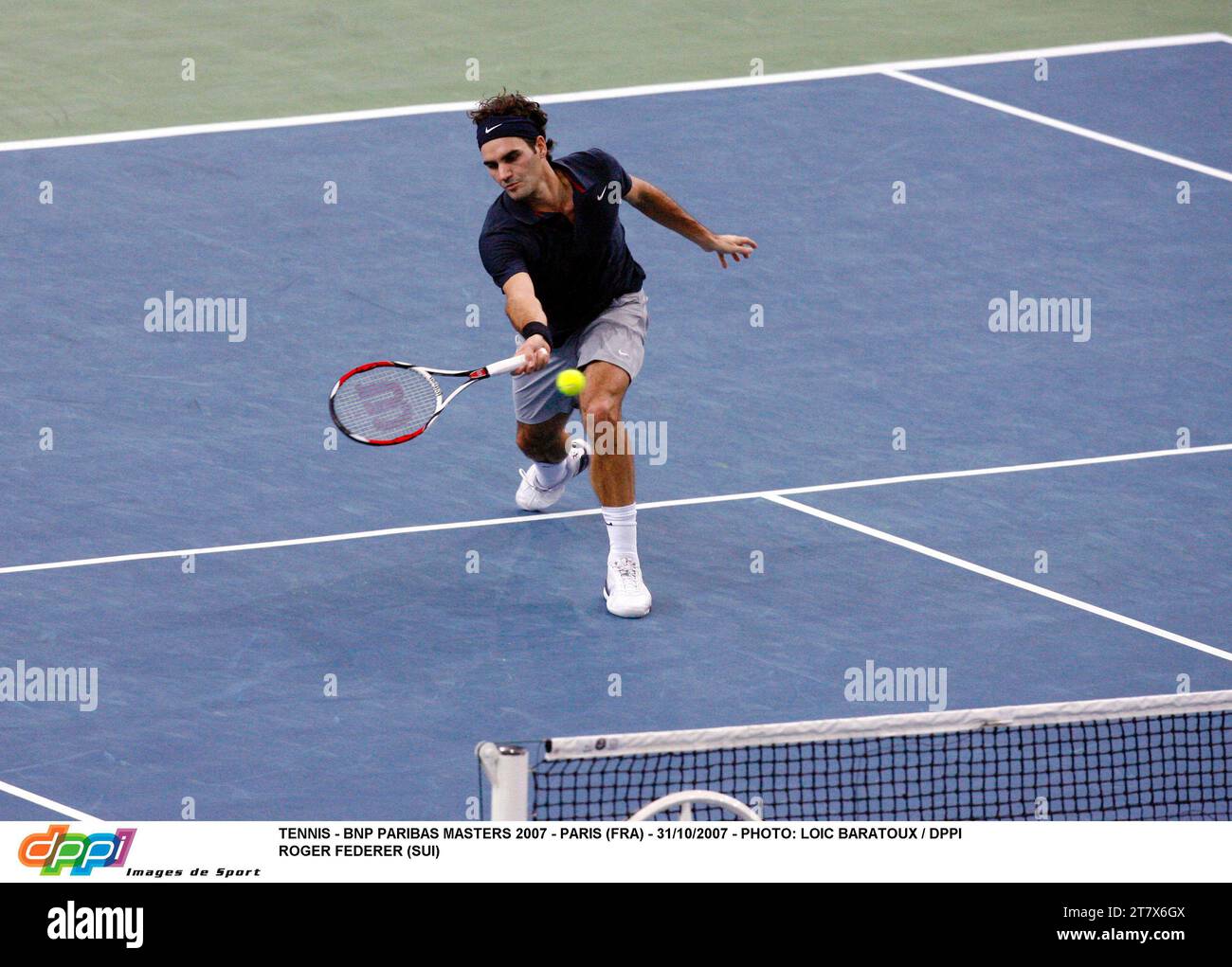 TENNIS - BNP PARIBAS MASTERS 2007 - PARIGI (FRA) - 31/10/2007 - FOTO: LOIC BARATOUX / DPPI ROGER FEDERER (SUI) Foto Stock