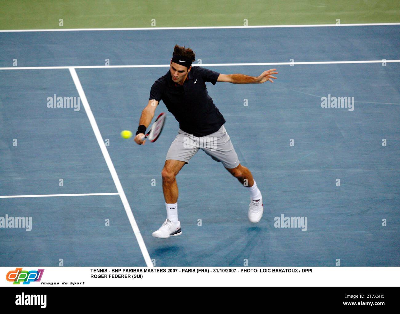 TENNIS - BNP PARIBAS MASTERS 2007 - PARIGI (FRA) - 31/10/2007 - FOTO: LOIC BARATOUX / DPPI ROGER FEDERER (SUI) Foto Stock