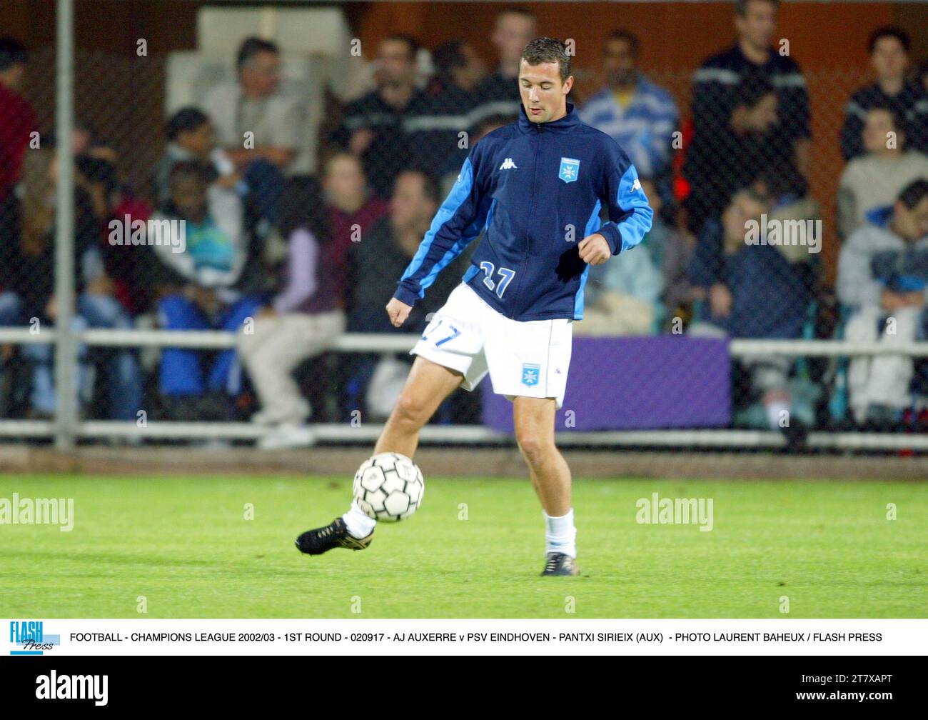 CALCIO - CHAMPIONS LEAGUE 2002/03 - 1° TURNO - 020917 - AJ AUXERRE / PSV EINDHOVEN - PANTXI SIRIEIX (AUX) - FOTO LAURENT BAHEUX / FLASH PRESS Foto Stock