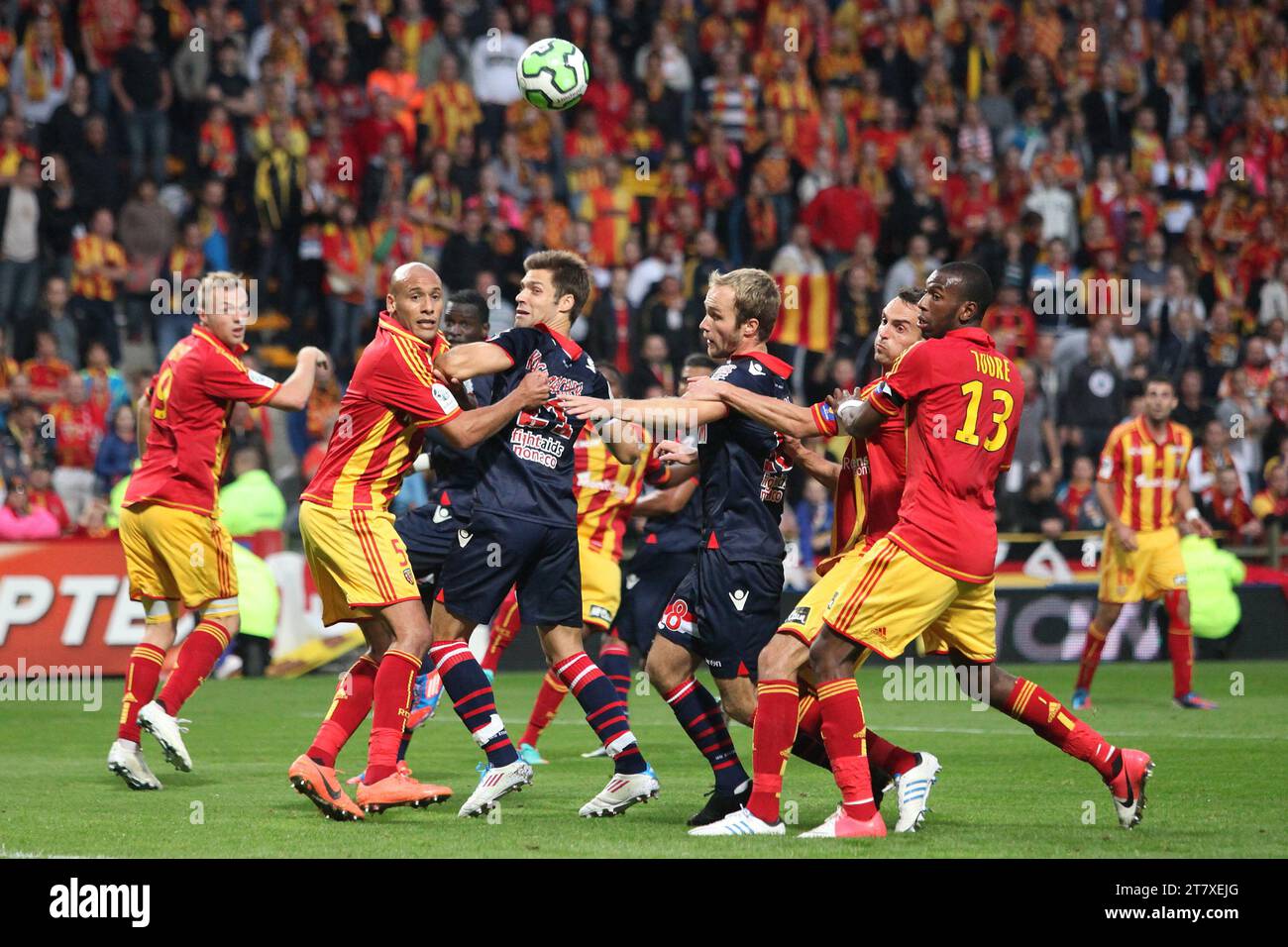 CALCIO - CAMPIONATO FRANCESE 2012/2013 - LIGUE 2 - RC LENS V AS MONACO - 21/09/2012 - FOTO LAURENT SANSON / DPPI - ALAEDDINE YAHIA (LENS) / GARY KAGELMACHER / VALERE GERMAIN (ASM) / ALASSANE TOURE (LENS) Foto Stock