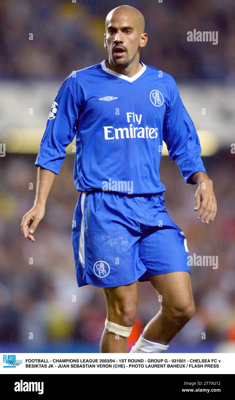 CALCIO - CHAMPIONS LEAGUE 2003/04 - 1° TURNO - GRUPPO G - 031001 - CHELSEA FC CONTRO BESIKTAS JK - JUAN SEBASTIAN VERON (CHE) - FOTO LAURENT BAHEUX / FLASH PRESS Foto Stock