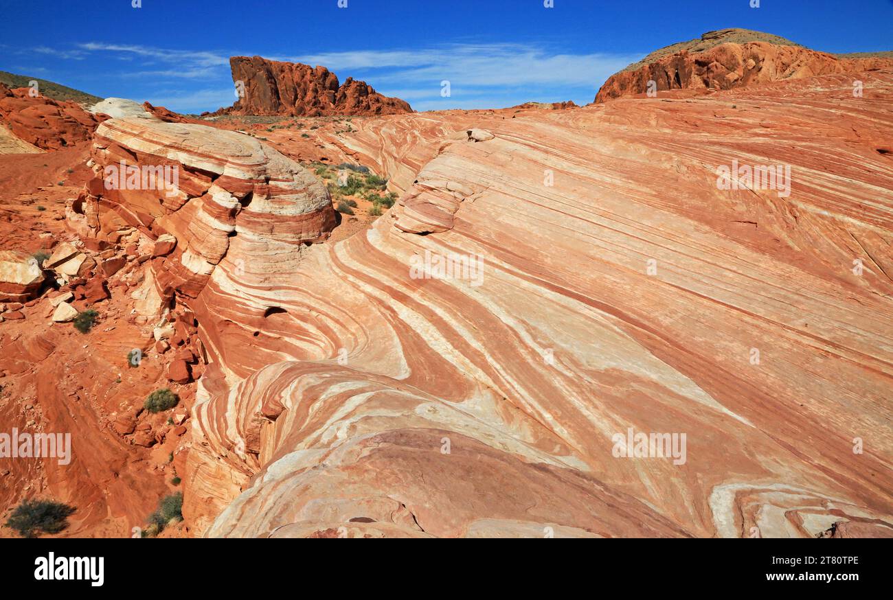 Gibraltar Rock and Fire Wave - Valley of Fire State Park, Nevada Foto Stock
