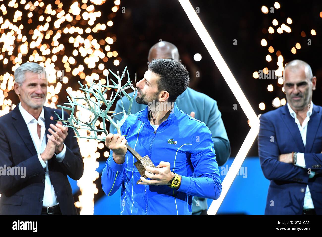 Novak DJOKOVIC della Serbia e Grigor DIMITROV della Bulgaria durante il Rolex Paris Masters, ATP Masters 1000 Foto Stock