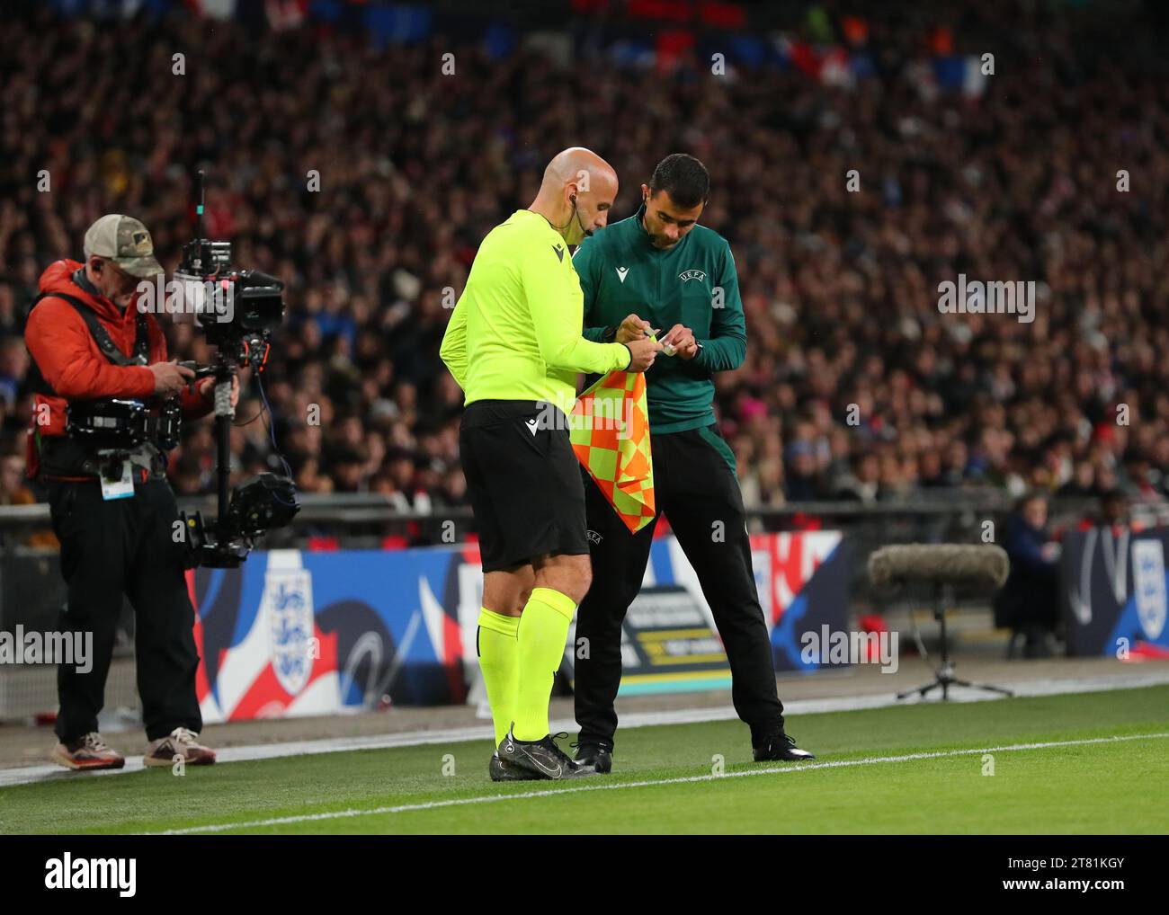 Bandierine Per Arbitro Di Calcio - Con Manico In Schiuma, Bandiera Nylon Impermeabile, Per Guardalinee