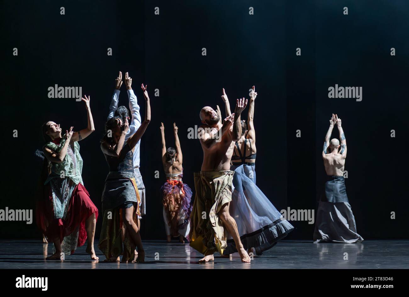 Londra, Regno Unito. 16 novembre 2023. Emanuel Gat Dance's LOVETRAIN2020 al Sadler's Wells Theatre di Londra si svolge dal 17 al 18 novembre 2023. Foto Stock