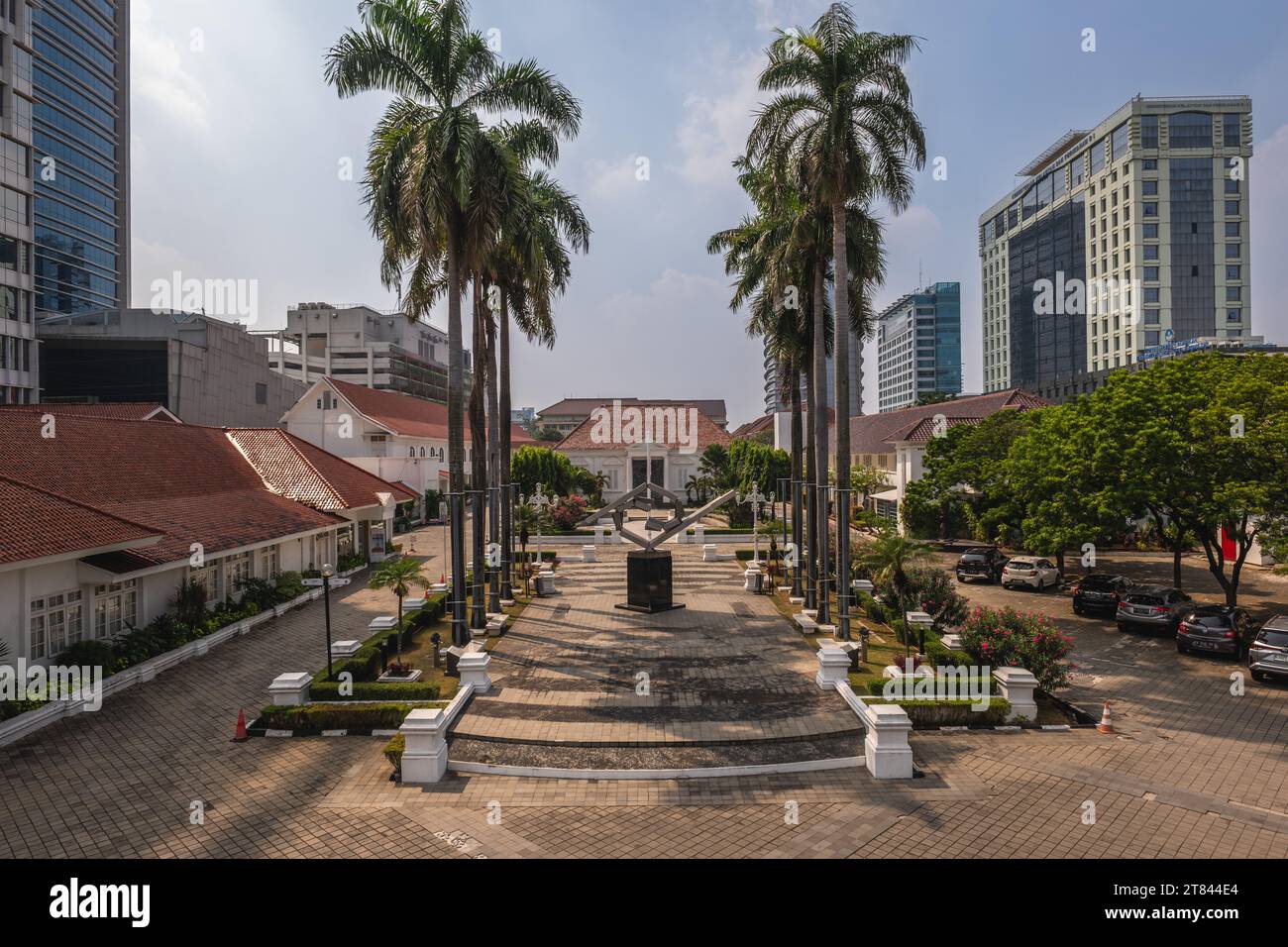 12 luglio 2023: La National Gallery of Indonesia, una galleria d'arte e museo istituita l'8 maggio 1999 e situata a Giacarta, Indonesia, ospita 1770 opere d'arte Foto Stock