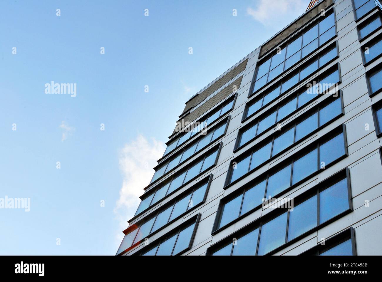 Edificio per uffici. Costruzione di affari. Esterno dell'edificio Foto Stock