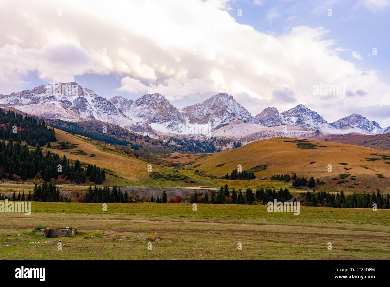 Paesaggio montuoso in Kirghizistan Foto Stock