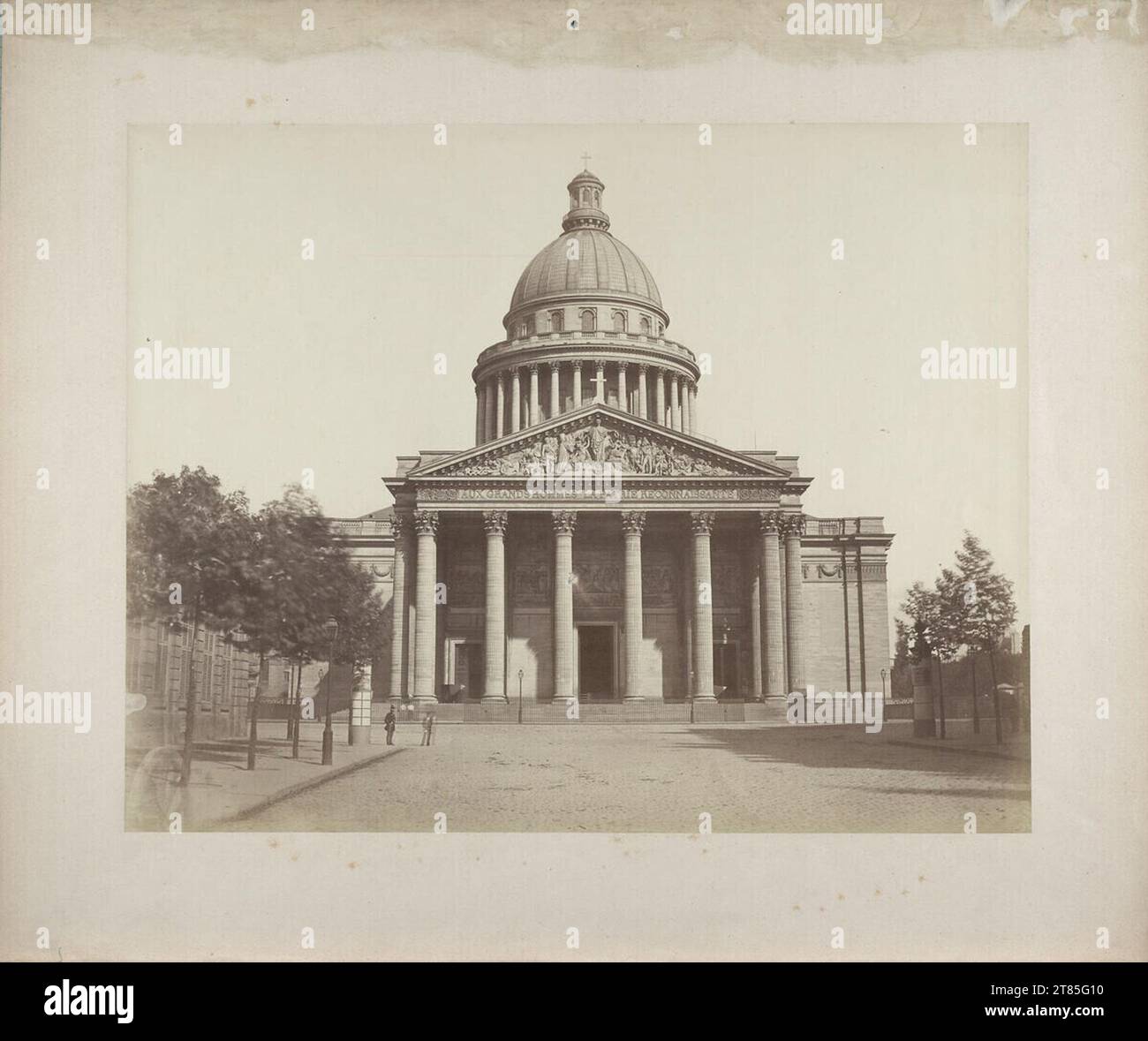 Édouard Denis Baldus Pantheon, Parigi. Carta salata, su una scatola sotterranea intorno al 1856 Foto Stock