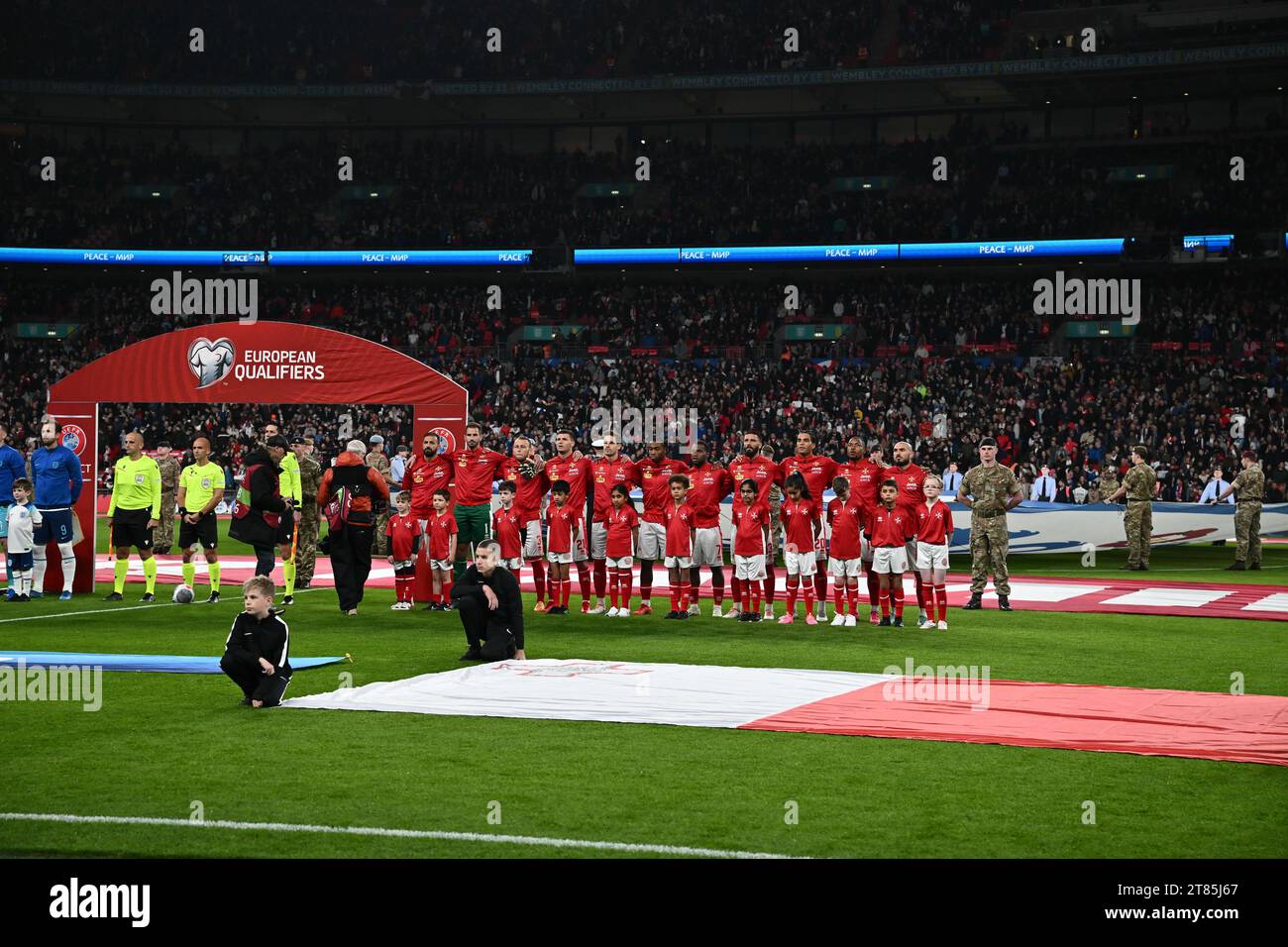 LONDRA, INGHILTERRA - 17 novembre: Formazione della squadra di Malta durante la partita di qualificazione europea A UEFA EURO 2024 tra Inghilterra e Malta allo Stadio di Wembley Foto Stock