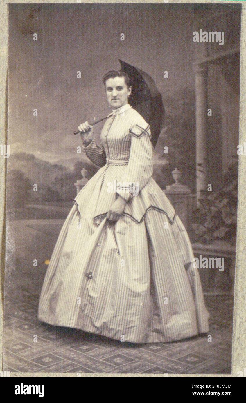 Wenzel Weis ritratto femminile. Carta di albumina, sulla scatola 1855-1859 , 1855/1859 Foto Stock