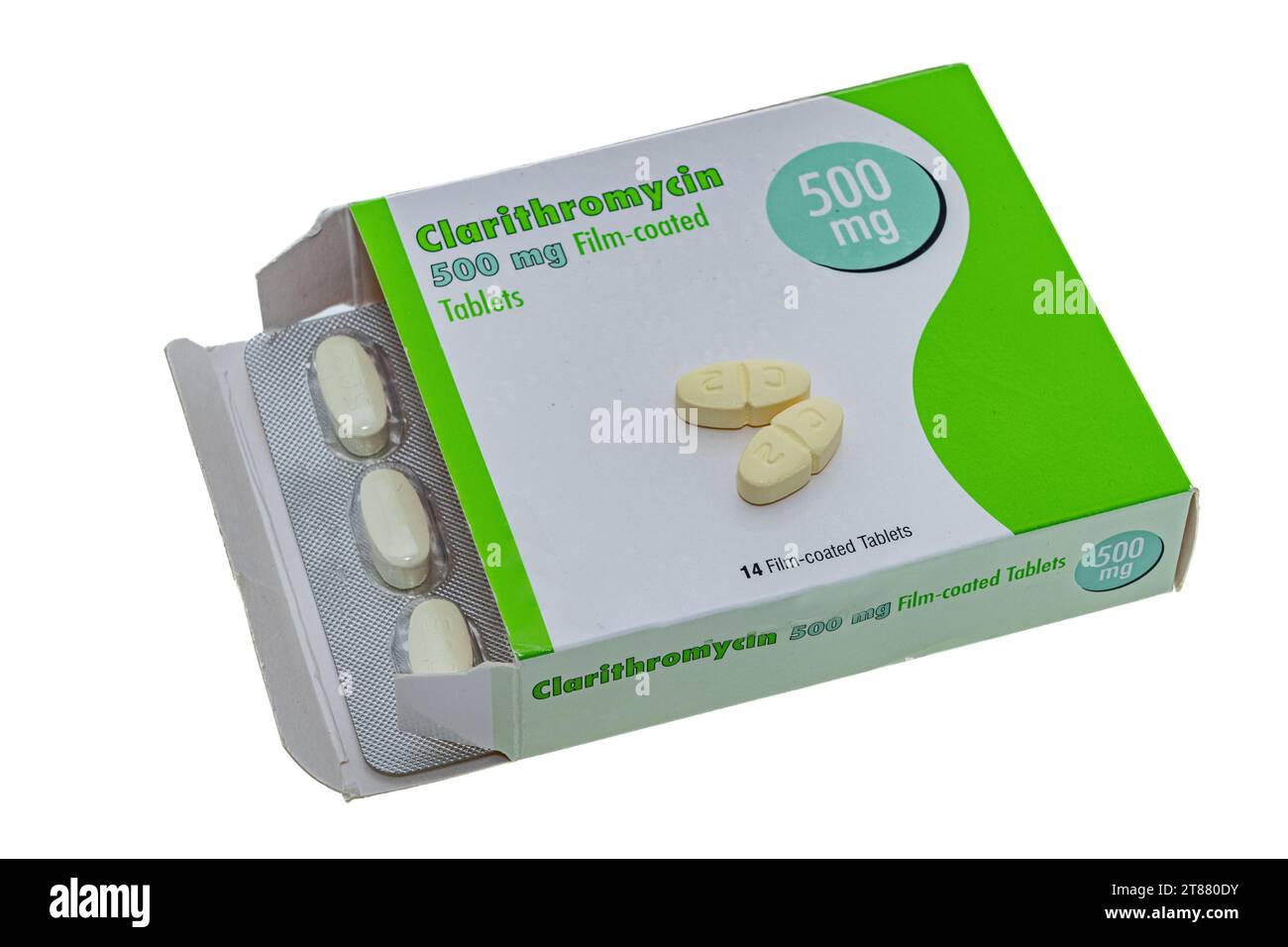 Londra, Regno Unito - 27 ottobre 2023 ; Una scatola generica di claritromicina antibiotica prescrizione di farmaci - sfondo bianco Foto Stock