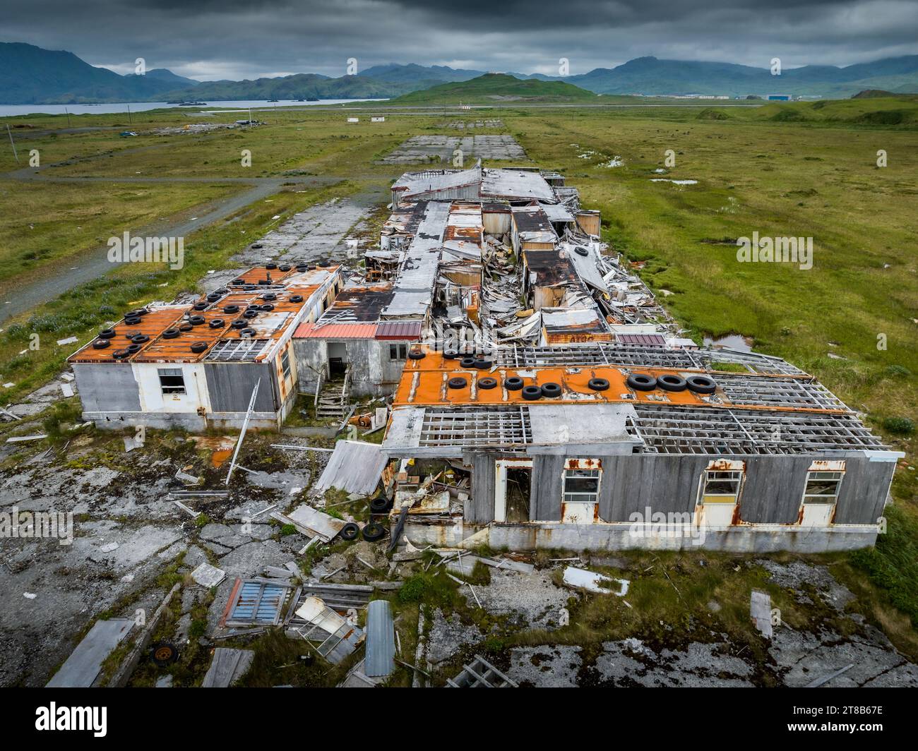 Strutture abbandonate di Adak, Alaska Foto Stock