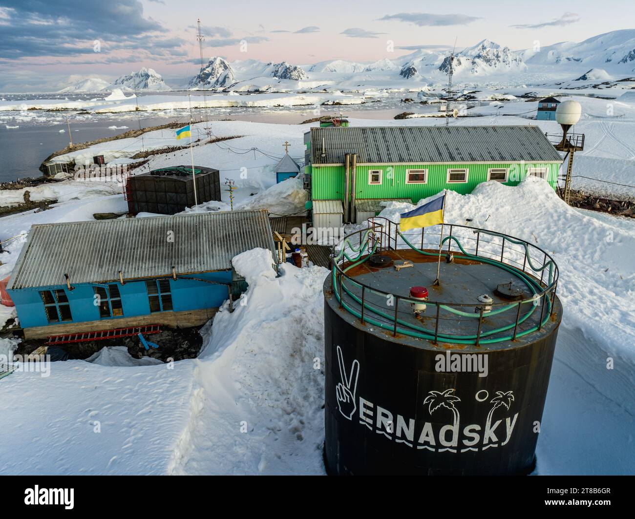 Base di ricerca Ucraina Vernadsky sull'isola di Galindez nelle Isole argentine, Antartide Foto Stock