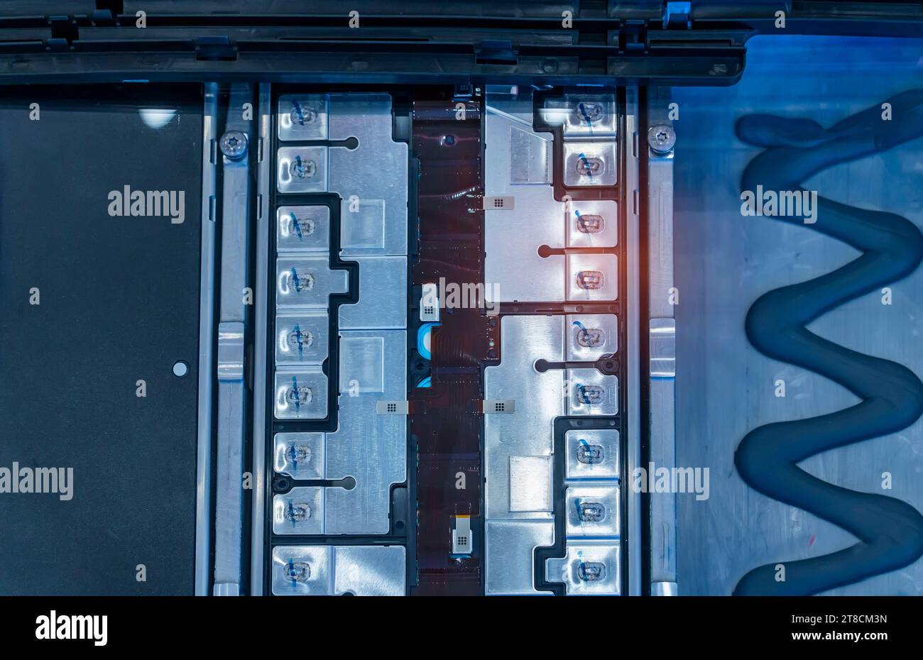 Batteria al litio per auto elettrica e collegamenti di alimentazione Foto Stock