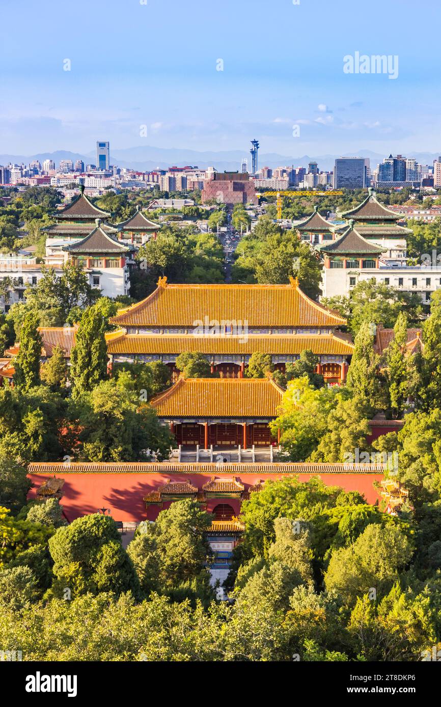 Edifici storici del Parco Jingshan a Pechino, Cina Foto Stock