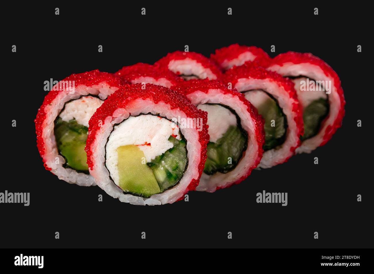 Sushi roll california con granchi, avocado e formaggio philadelphia. Foto Stock