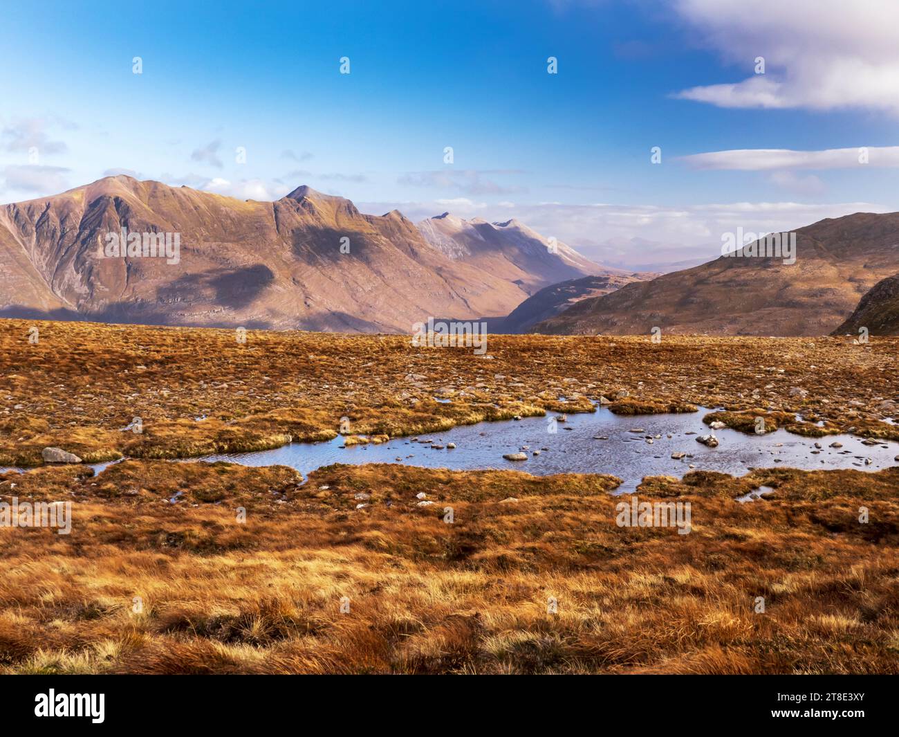Liathach e Beinn Eighe da Beinn Damh, Torridon, Scozia, Regno Unito. Foto Stock
