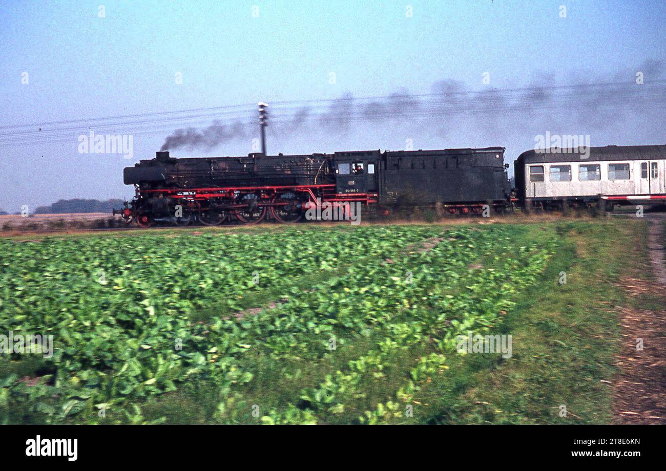 Due settimane trascorse viaggiando in Germania Ovest in treno fotografando locomotive a vapore Foto Stock