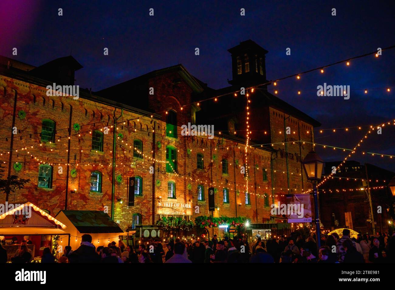 Christmas Village o mercato nel Distillery District, Toronto, Canada Foto Stock