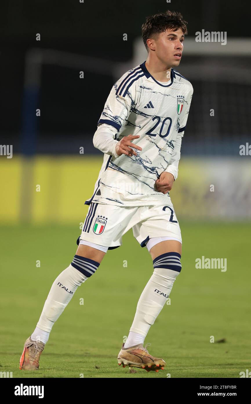 Serravalle, Italia. 16 novembre 2023. Alessandro bianco durante la partita di qualificazione al Campionato europeo UEFA Under-21 allo Stadio San Marino di Serravalle. Il credito fotografico dovrebbe leggere: Jonathan Moscrop/Sportimage Credit: Sportimage Ltd/Alamy Live News Foto Stock