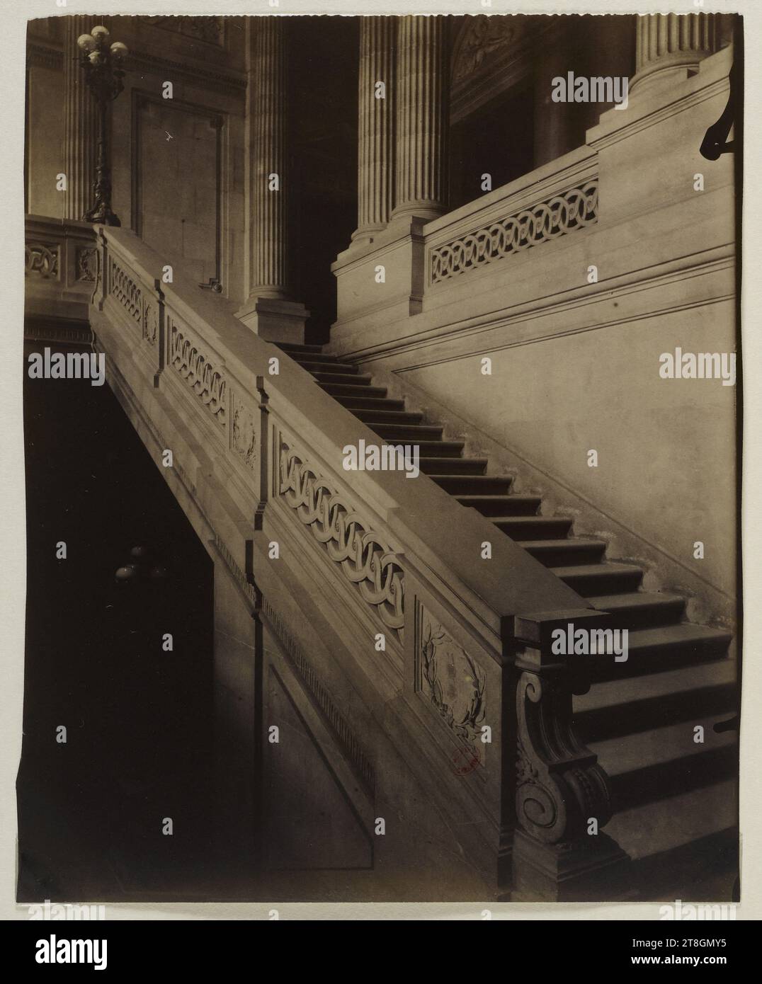 Scala, interno del Hôtel de la Monnaie, quai conti, vi arrondissement, Parigi, Atget, Eugène (Jean Eugène Auguste Atget), fotografo, Fotografia, arti grafiche, stampa in albume, dimensioni - lavoro: altezza: 21,7 cm, larghezza: 17,8 cm Foto Stock