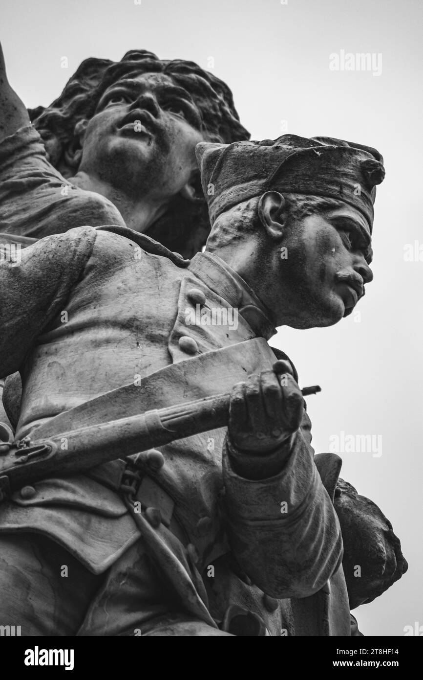 Los Hijos del Estado de Veracruz Defensores de la Pátria, statua, parco centrale, Orizaba, Veracruz, 2022 Foto Stock