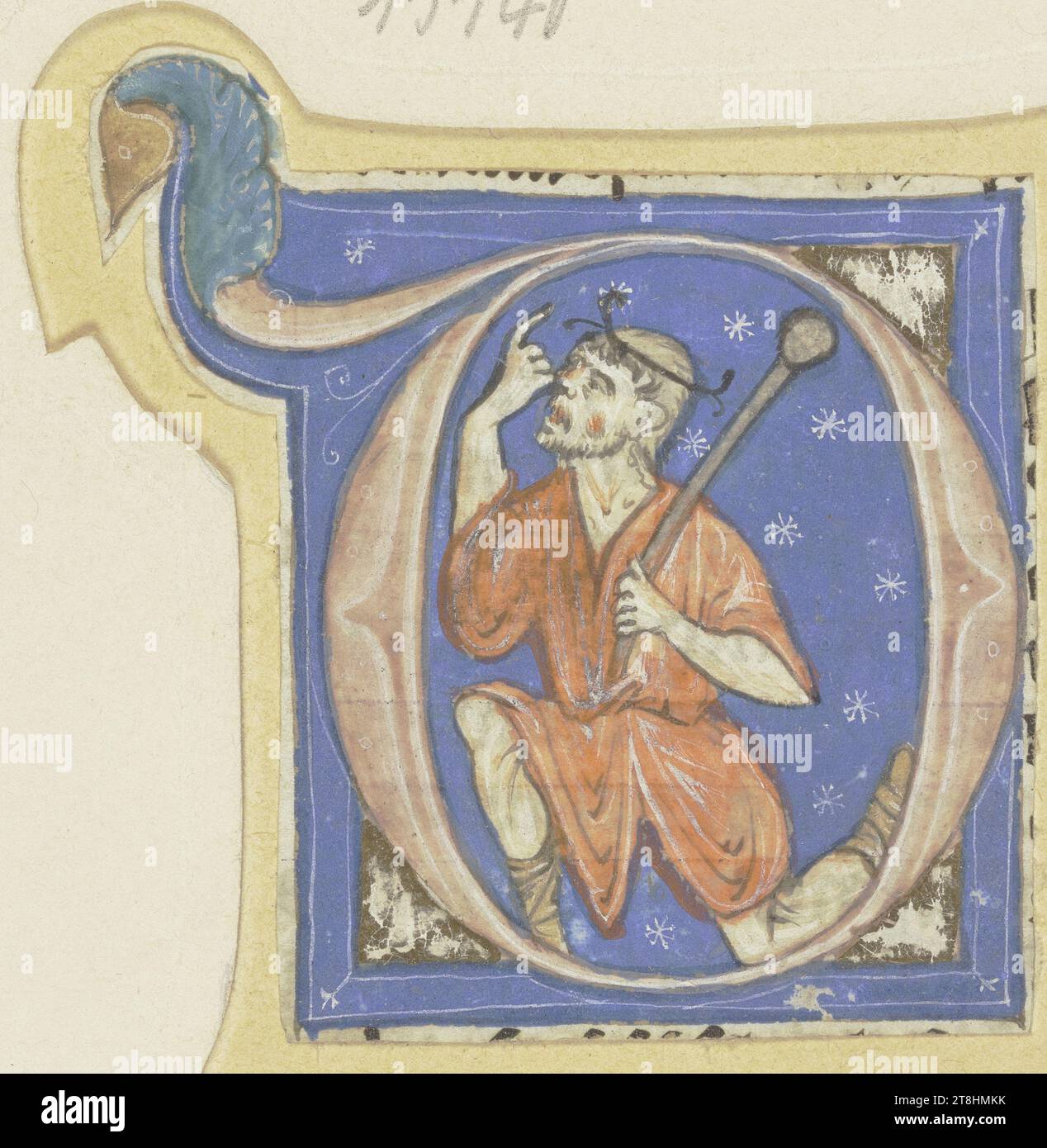 BOLOGNESE, XIV SECOLO, iniziale o: In esso un inginocchiato, che regge un bastone da lancio, ca. 1300, foglio, max 53 x max 50 mm, pennello in blu, turchese, rosso e marrone, accresciuto con foglia d'oro e bianco, su parapetto, iniziale o: Dentro un inginocchiato, regge un bastone, bolognese, TRECENTESCO, TRECENTESCO, GOTICO, DISEGNO, pennello in blu, turchese, rosso e marrone, accresciuto con foglia d'oro e bianco, su pergamena, COLORE COPERTINA, FOGLIA D'ORO, PERGAMENA, DISEGNO A PENNELLO, AUMENTO DELL'ORO, AUMENTO DEL BIANCO, BOLOGNESE, INIZIALE Foto Stock