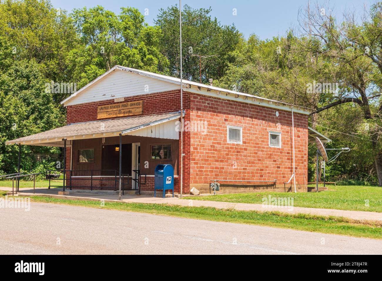 Cambridge, Kansas, edificio di fronte all'ufficio postale degli Stati Uniti. Kansas, USA. La popolazione nel 2010 era di 82 persone. Foto Stock