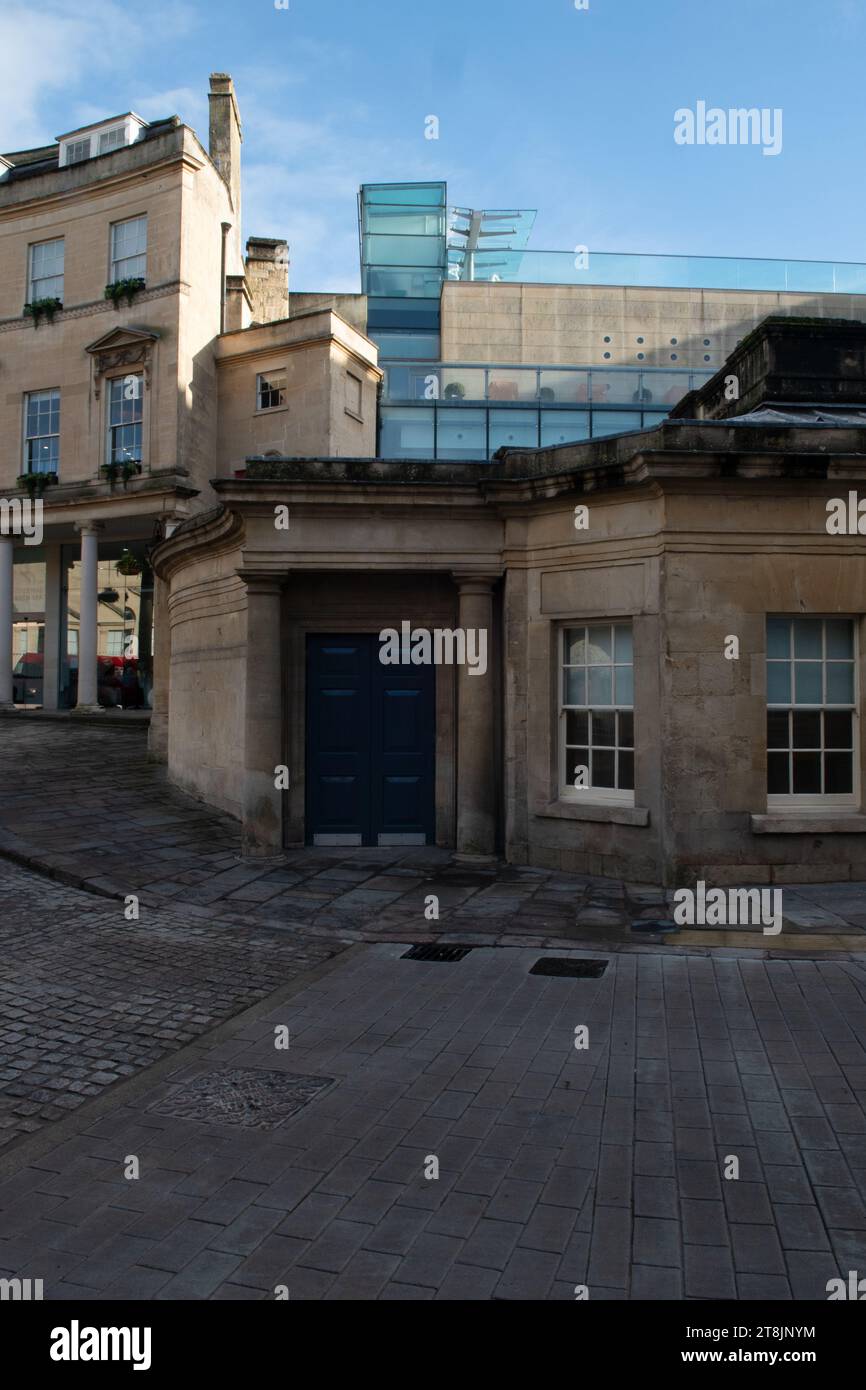 Bath Spa da Street Level, Somerset, Regno Unito Foto Stock