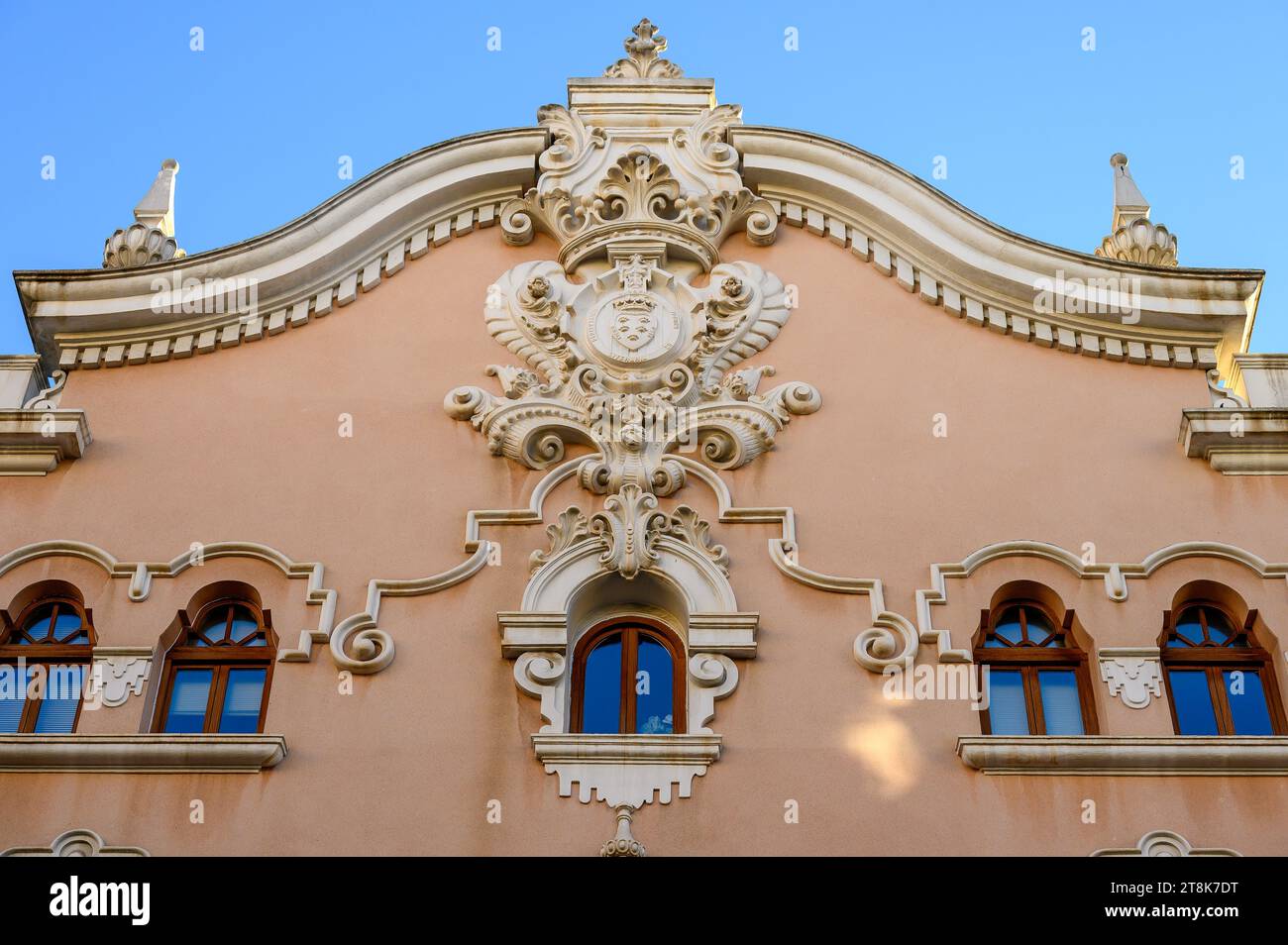 MURCIA, SPAGNA, dettaglio architettonico nel vecchio edificio Foto Stock