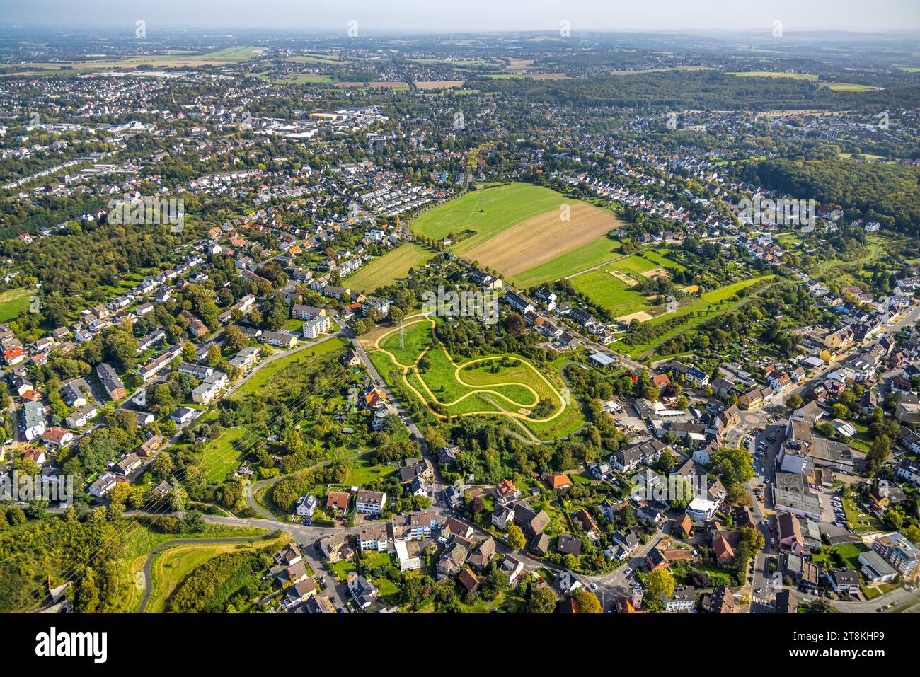 Vista aerea, parco divertimenti Finnbahn Tunnelpark, Berghofen, Dortmund, zona della Ruhr, Renania settentrionale-Vestfalia, Germania Foto Stock