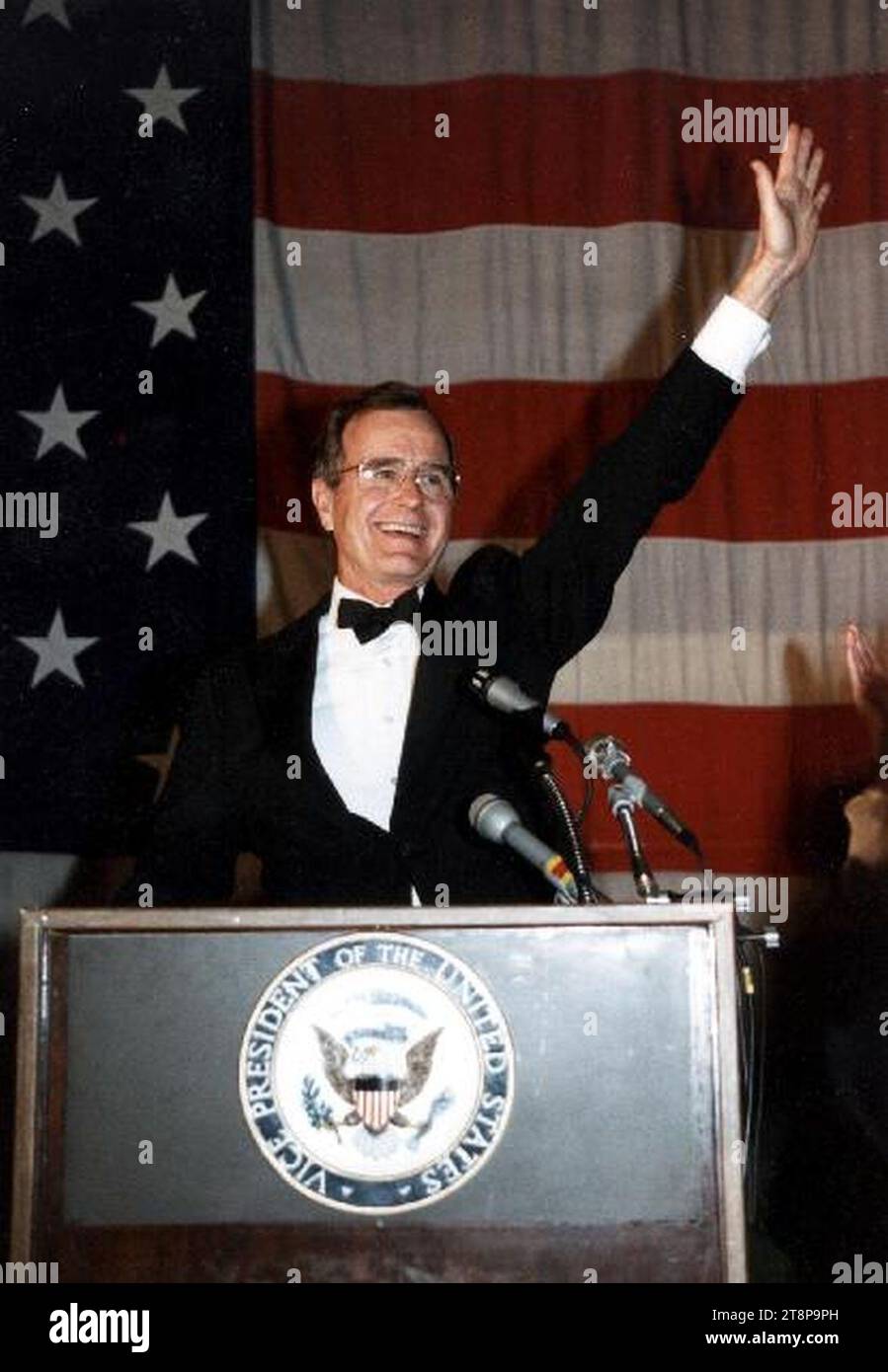 Il Vicepresidente Bush si rivolge ai giovani Repubblicani. Foto Stock