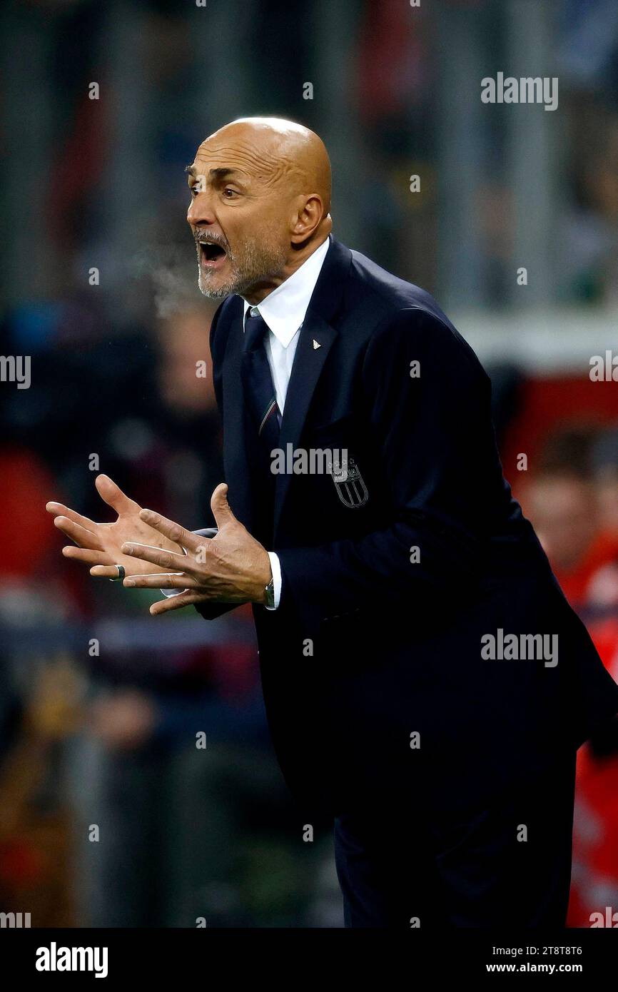 Leverkusen, Fussball, Männer, Men Länderspiel, EM-Qualifikation in der Bay-Arena in Leverkusen 20.11.2023 Ucraina:Italien 0:0 Trainer Luciano SPALLETTI (ITA) foto: Norbert Schmidt, Duesseldorf Foto Stock