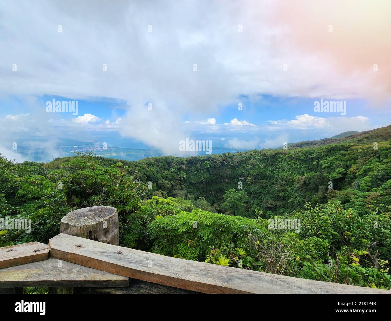 Avventura a tema Nicaragua. Escursioni sul vulcano in America centrale Foto Stock