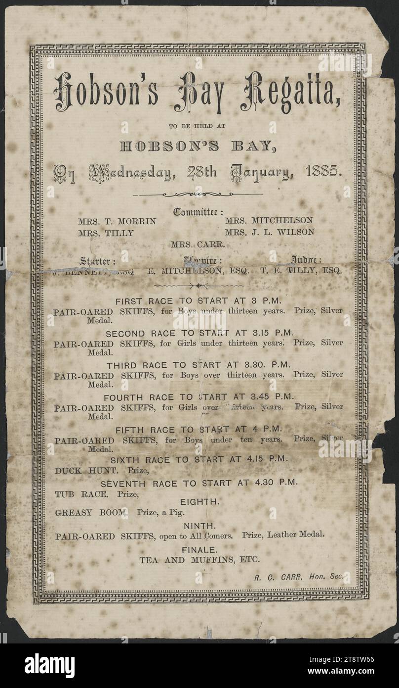 La Hobson's Bay Regatta si terrà a Hobson's Bay mercoledì 28 gennaio 1885. Programma, Una lista delle nove gare che si svolgeranno alla regata per bambini, tra cui skiff a due remi per varie fasce di età dei bambini. Viene mostrato il premio per ogni evento; la maggior parte sono medaglie, ma il premio per il Boom grasso era un maiale. Il finale era tè e muffin Foto Stock