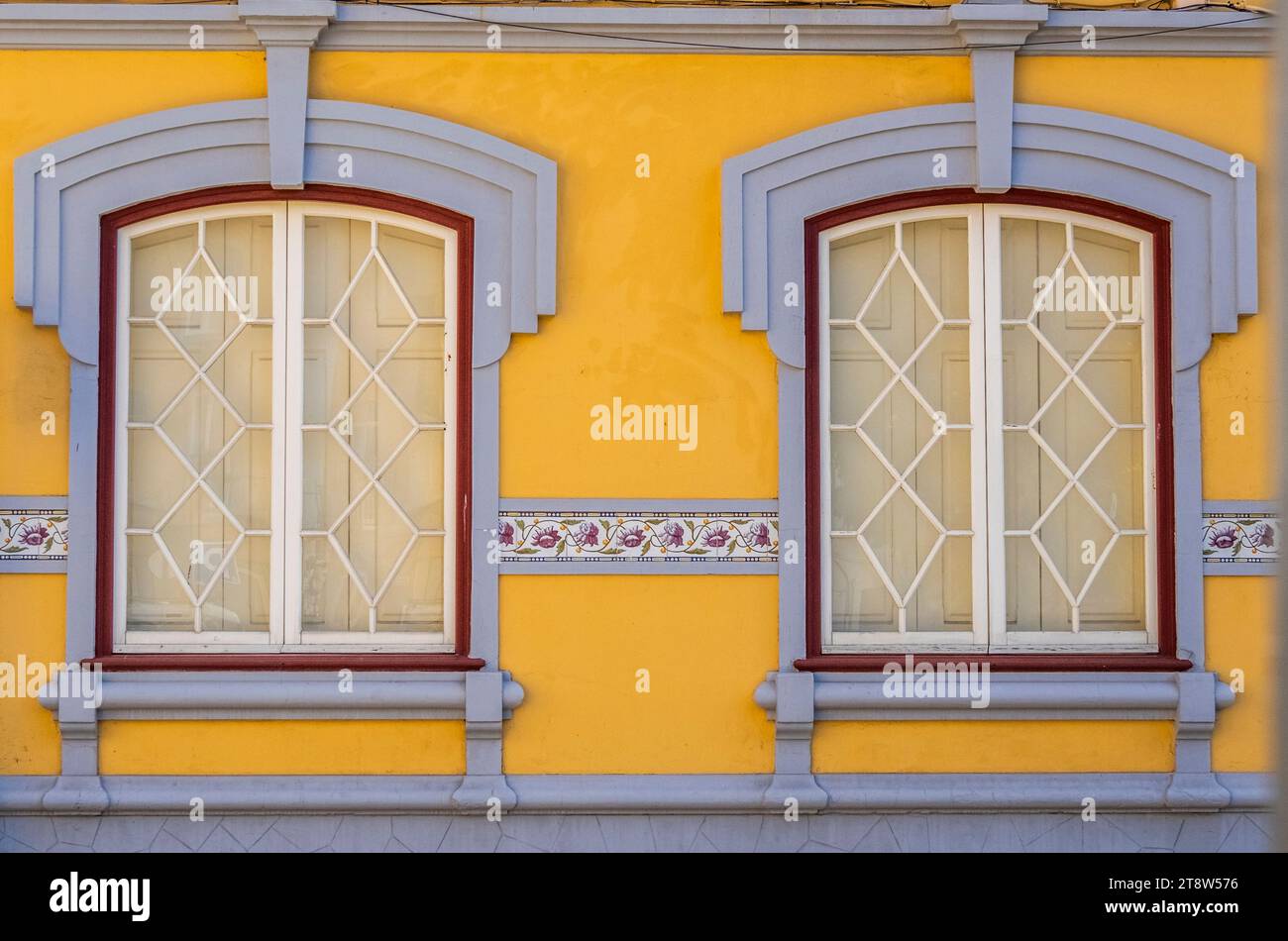 Zona della città vecchia di Portimao nel distretto di Faro dell'Algarve in Portogallo Foto Stock