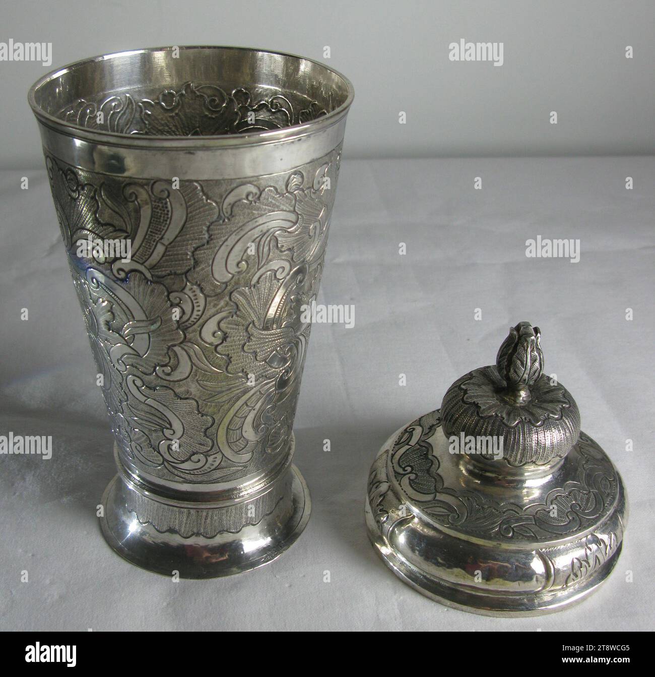 Peter Semenov, calice con coperchio, 1856, 230 mm Foto Stock