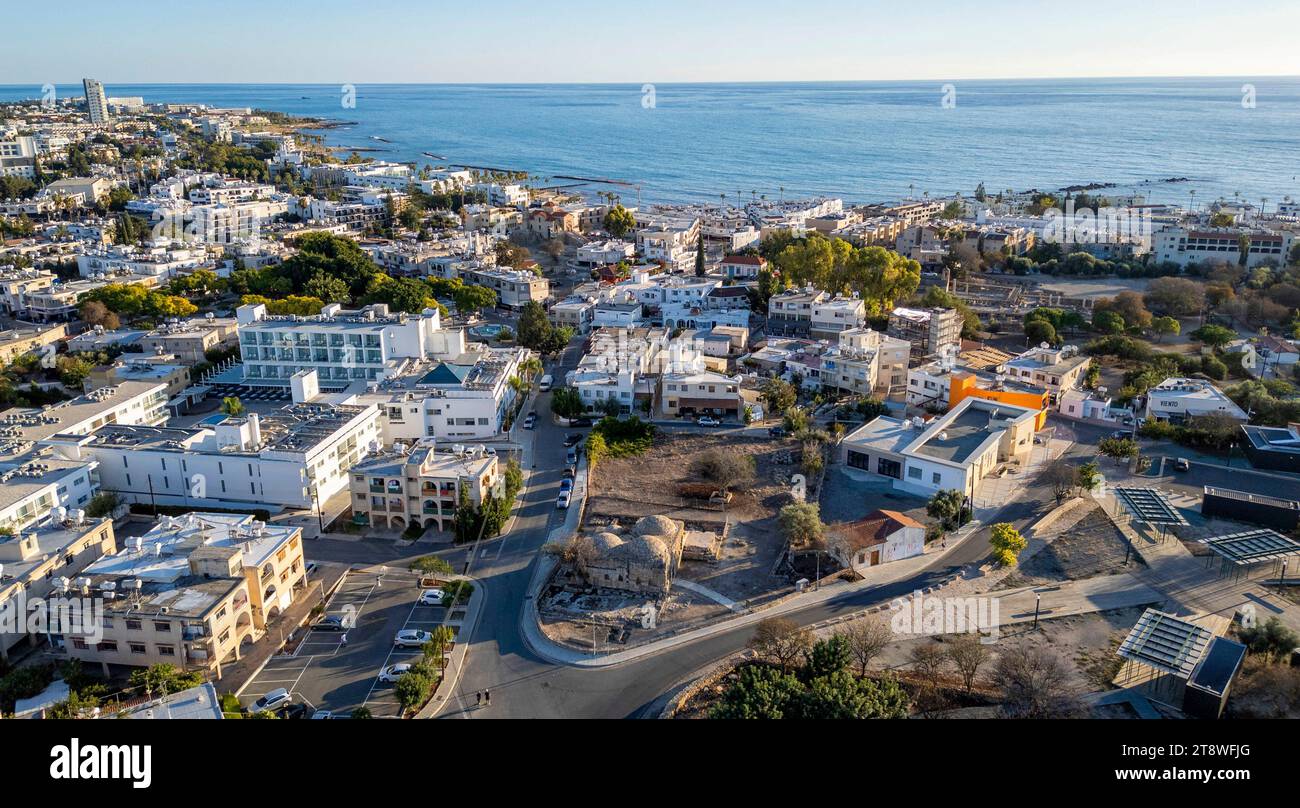 Vista aerea dell'area turistica di Kato Paphos, Paphos, Cipro. Foto Stock