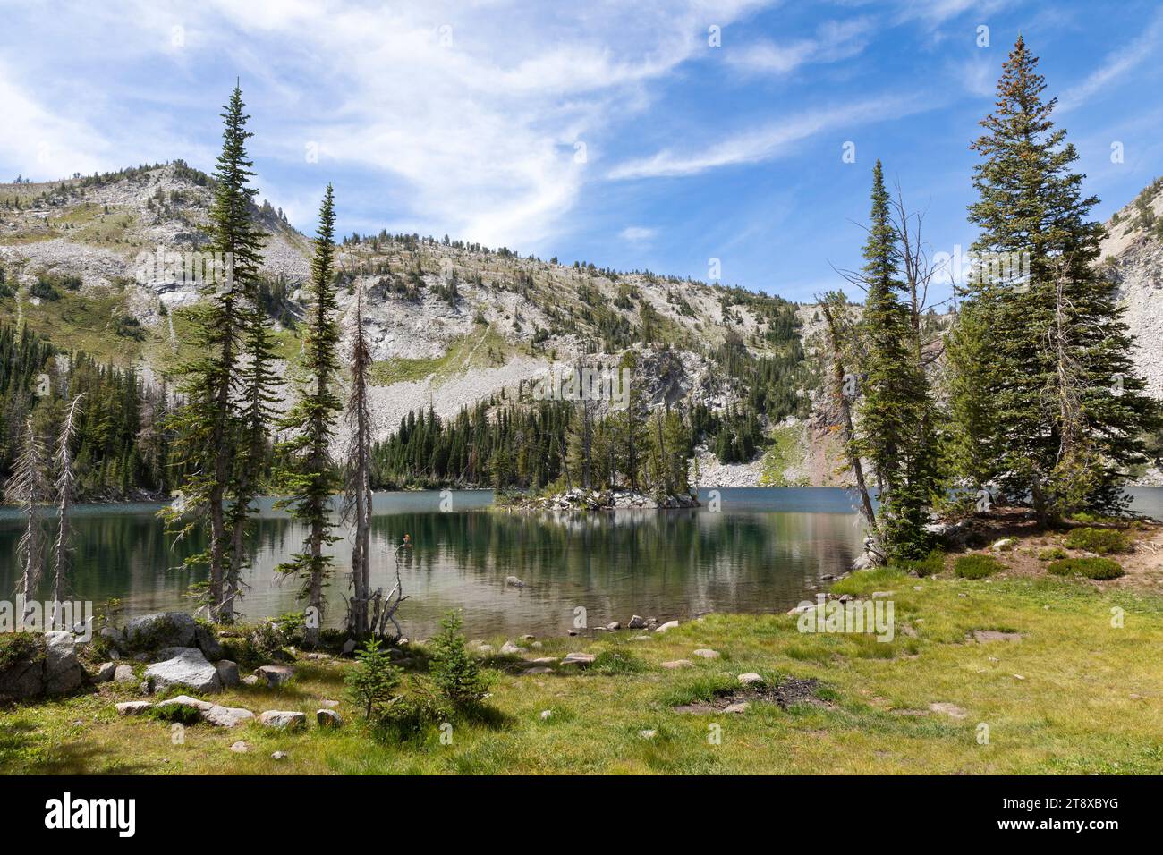 OR02649-00....OREGON - Chimney Lake in the Eagle Cap Wilderness, Wallowa-Whitman National Forest. Foto Stock