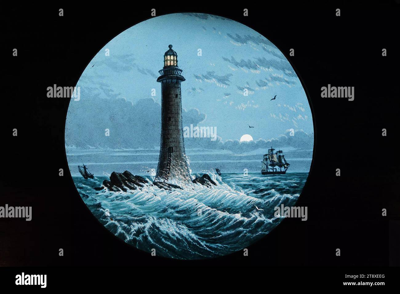 Foto di Laterna Magica: Faro e navi in tempesta, sconosciuto, Data intorno al 1875, acquerello, vetro, legno, appuntito, diametro 8, 4 cm, Belle Arti, esotismo, mare, navi (in generale), faro, nave faro, tempesta in mare, la Vienna Collection Foto Stock