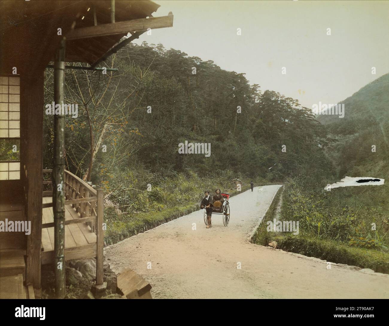 Album fotografico, Images of Japan, XIX-XX secolo, 9 x 13 x 1 1/2" (22,9 x 33 x 3,8 cm), stampe Gelatin argento, tinte a mano, album, Giappone, xix-xx secolo Foto Stock Album fotografico, Images of Japan, XIX-XX secolo, 9 x 13 x 1 1/2" (22,9 x 33 x 3,8 cm), stampe Gelatin argento, tinte a mano, album, Giappone, xix-xx secolo Foto Stock