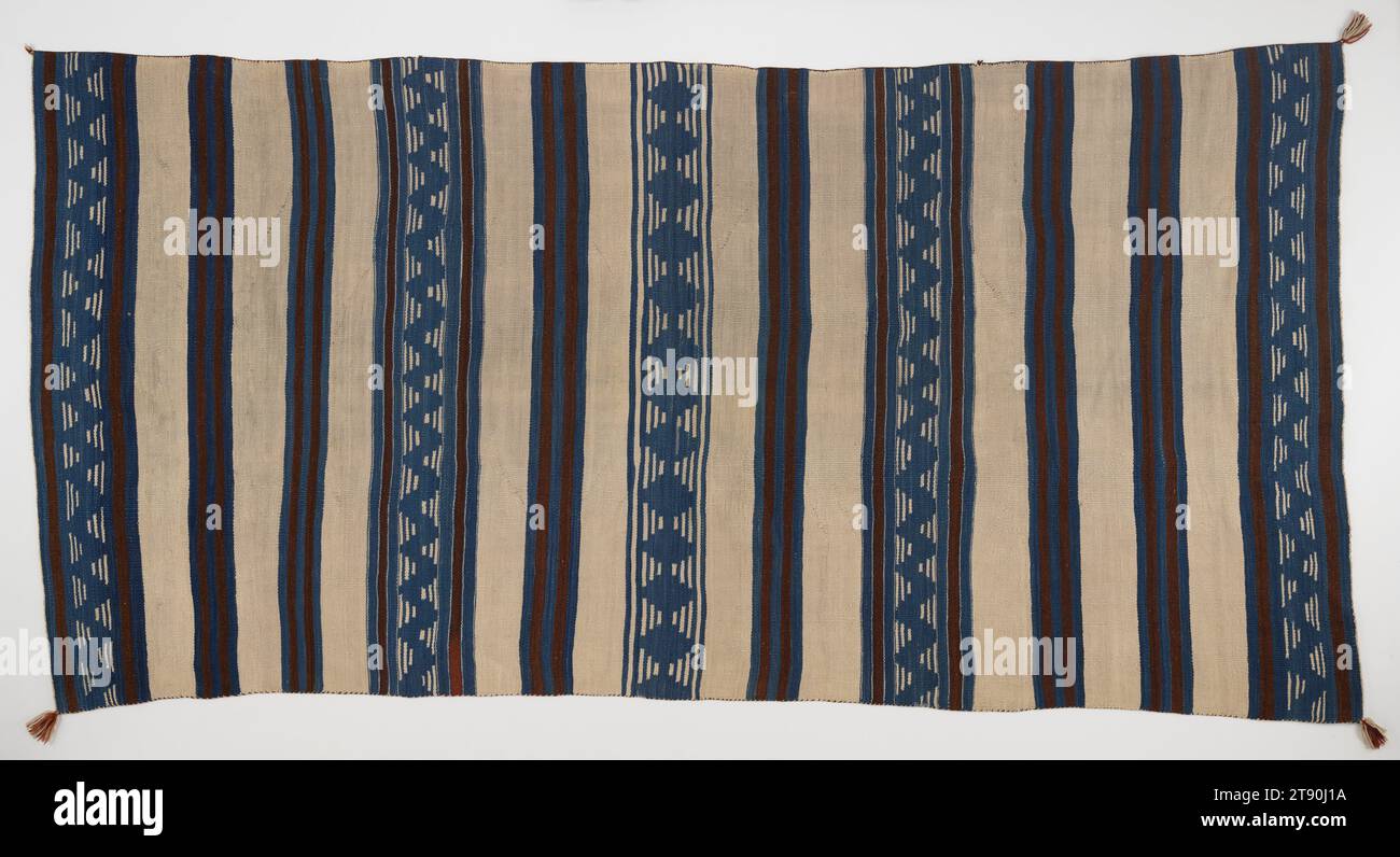 Coperta "schiava" Navajo, c. 1875, 98 1/2 x 48 7/8 pollici (250,19 x 124,14 cm) (inclusa frangia), lana, pigmenti, Stati Uniti, XIX secolo Foto Stock