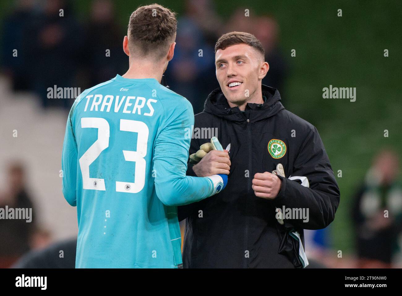 Dublino, Irlanda. 21 novembre 2023. Mark Travers d'Irlanda e Dara o'Shea d'Irlanda durante l'amichevole internazionale tra Repubblica d'Irlanda e nuova Zelanda all'Aviva Stadium di Dublino, Irlanda, il 21 novembre 2023 (foto di Andrew SURMA/ Credit: SIPA USA/Alamy Live News Foto Stock