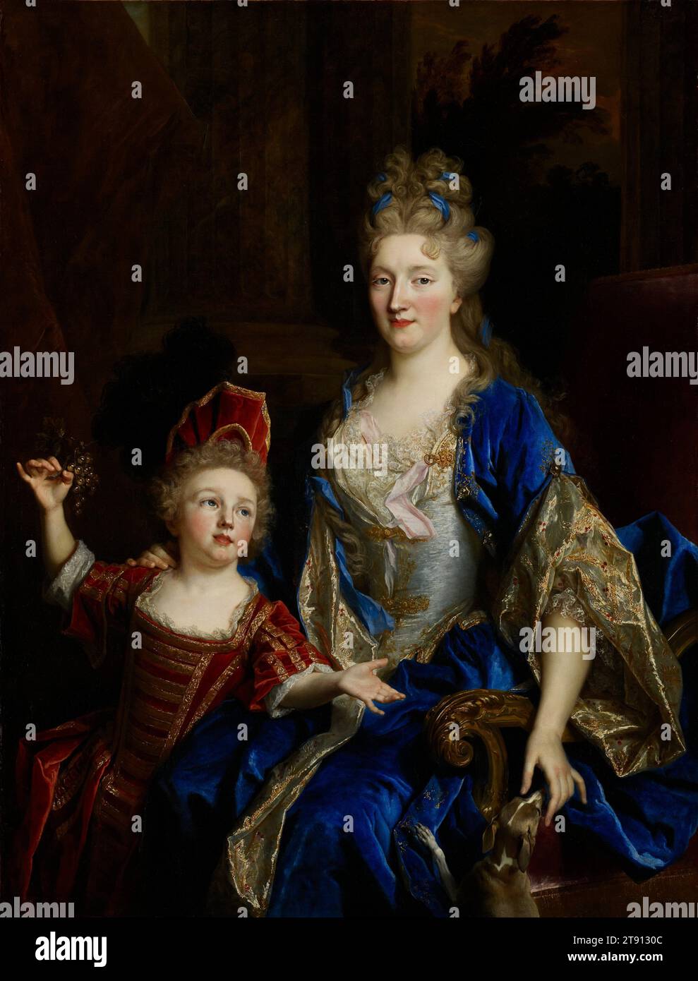 Ritratto di Catherine Coustard, marchesa di Castelnau, moglie di Charles-Léonor Aubry con suo figlio Léonor, c. 1700, Nicolas de Largillière, francese, 1656 - 1746, 53 1/4 x 40 3/4 poll. (135,26 x 103,51 cm) (vista)70 1/2 x 58 x 5 pollici (179,07 x 147,32 x 12,7 cm) (cornice esterna), olio su tela, Francia, XVII-XVIII secolo, Catherine Coustard (1673–1728), che proveniva da una famiglia di mercanti di stoffa benestanti a Parigi, sposò la famiglia Aubry di ricchi funzionari della classe media e statisti di Tours. Seduta, sorridente, con suo figlio che si piega sulle sue gambe, lei è l'immagine di appagamento. Foto Stock